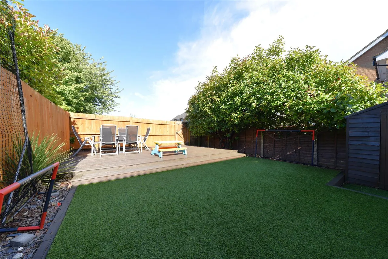 Wetherby Close, Stevenage, Herts, SG1 5RX, photo 16