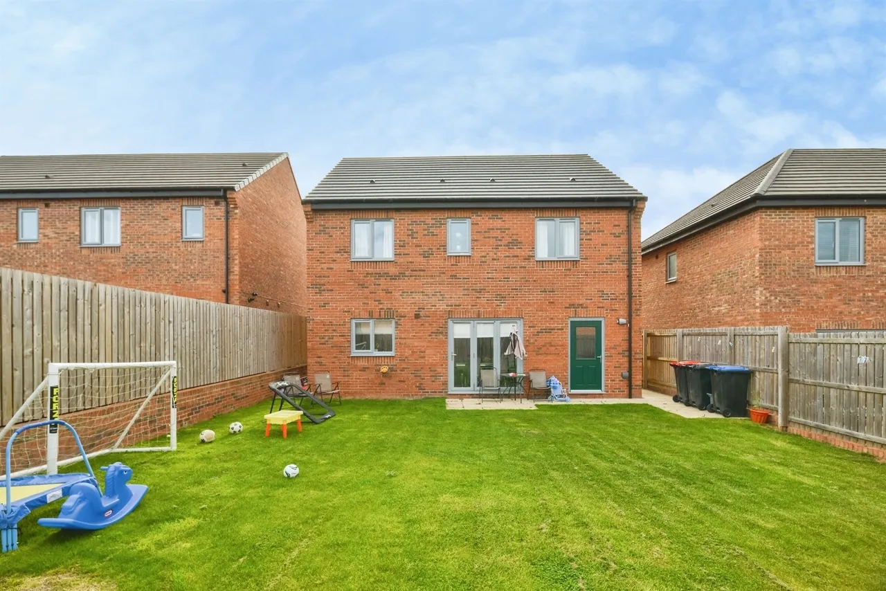 Harvest Close, Middlesbrough, TS5, photo 17