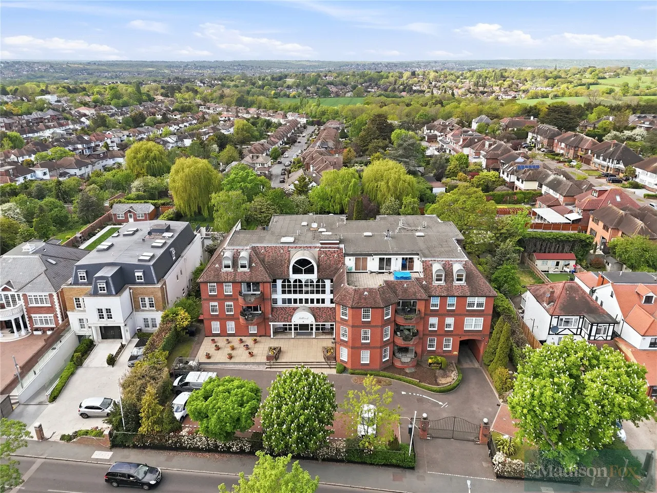 Manor Road, Chigwell, IG7, photo 23