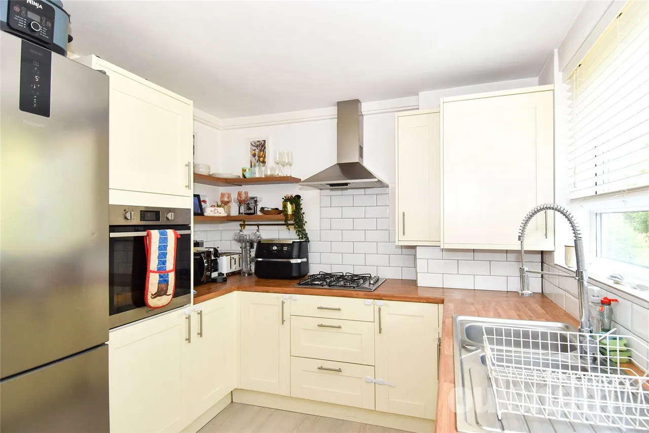 Pinehurst Drive, Kings Norton, Birmingham, West Midlands, B38 8TH, photo 8