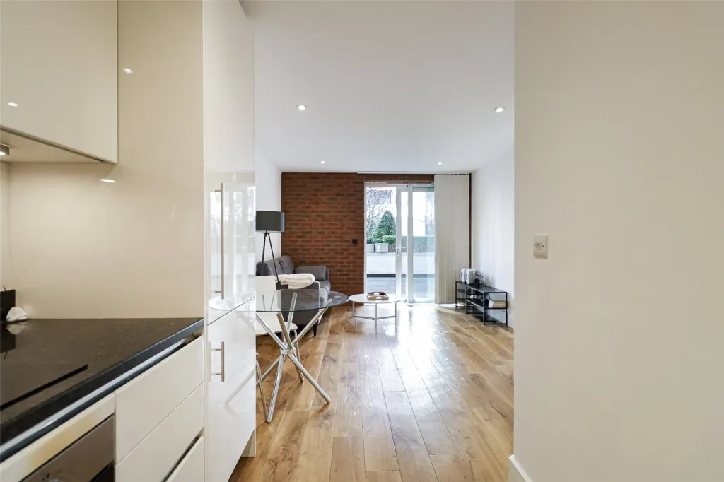 Major Draper Street, Woolwich, SE18, photo 2
