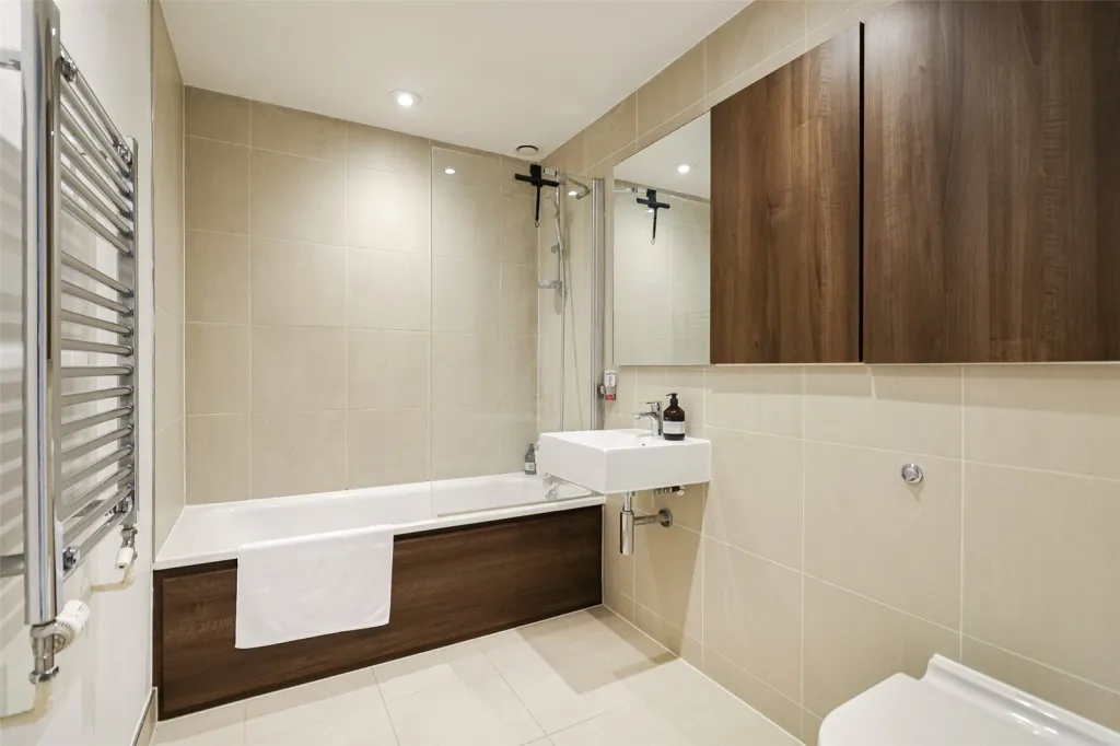 Major Draper Street, Woolwich, SE18, photo 6