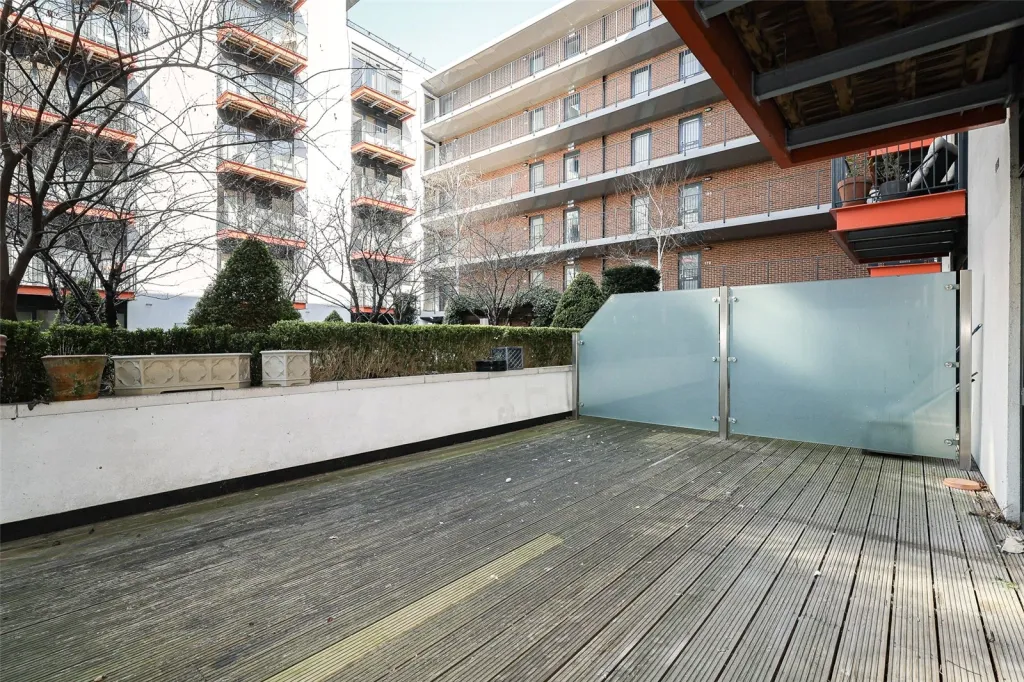 Major Draper Street, Woolwich, SE18, photo 12