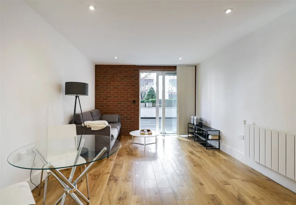 Major Draper Street, Woolwich, SE18, photo 3