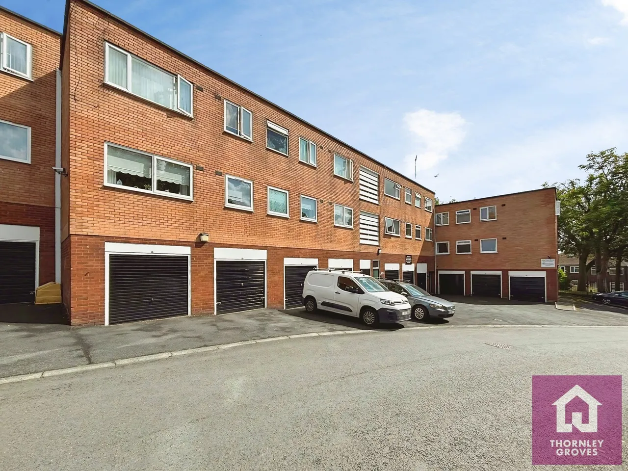 1 bed flat for sale, Cholmondeley Road, Salford, M6