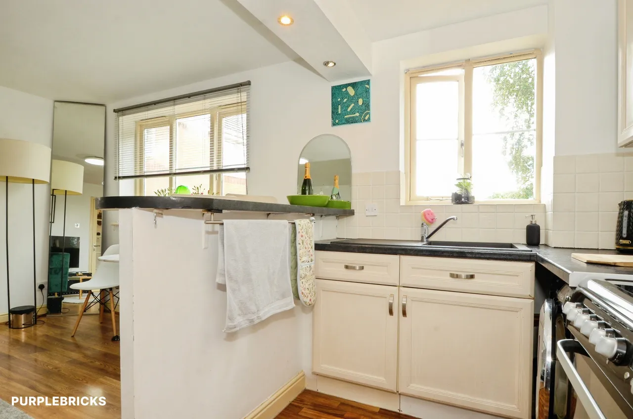 Dairyman Close, London, NW2, photo 9