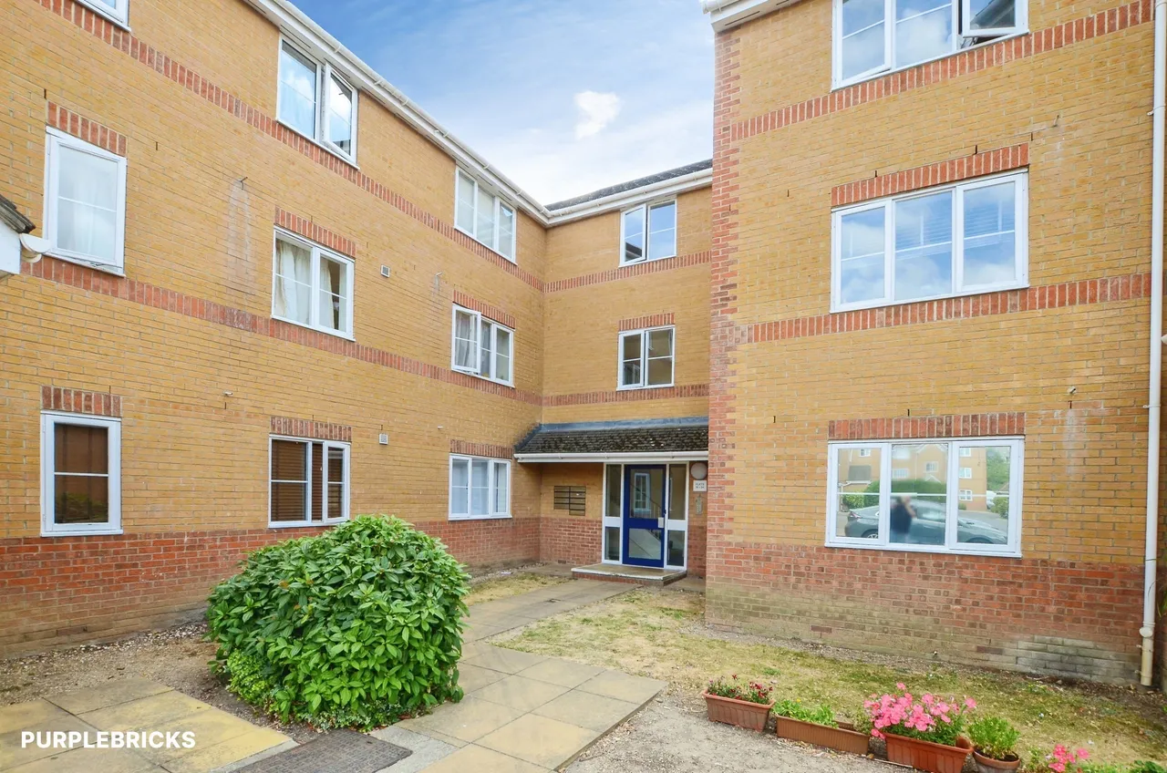 Dairyman Close, London, NW2, photo 12
