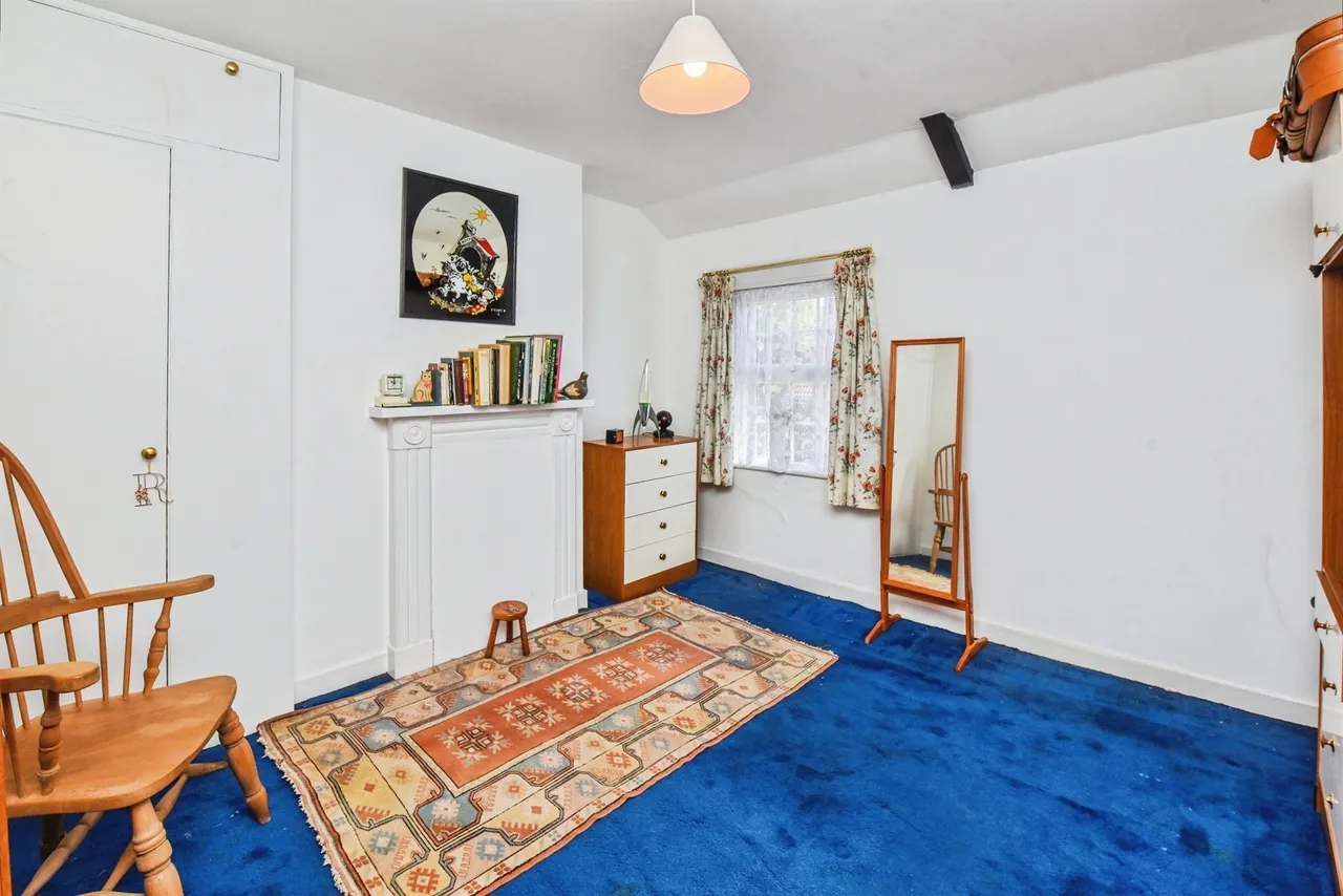 Commercial Road, Devizes, SN10, photo 8