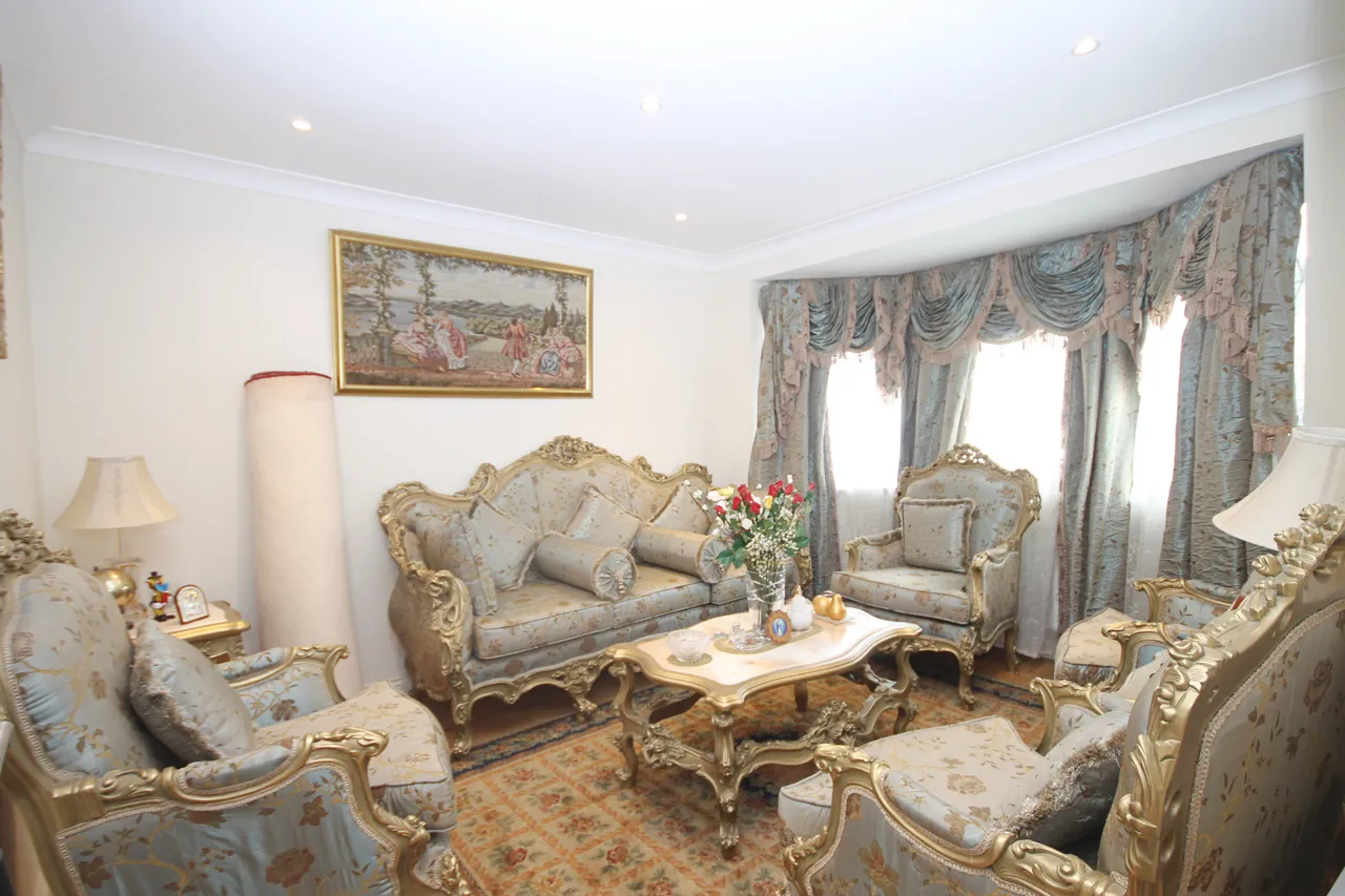 Ellesmere Road, Greenford, UB6, photo 2