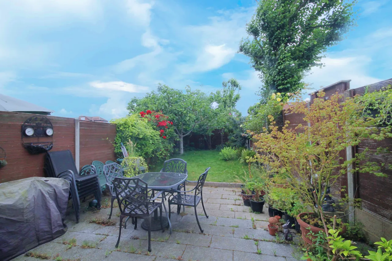 Ellesmere Road, Greenford, UB6, photo 3