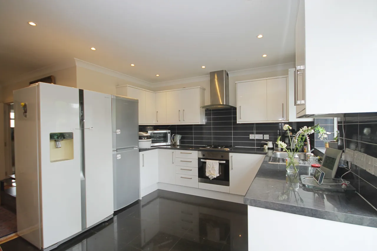 Ellesmere Road, Greenford, UB6, photo 15