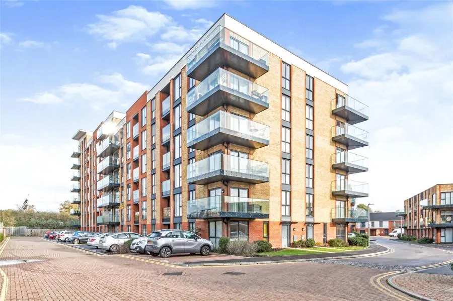 2 bed flat for sale, Oscar Wilde Road, Reading, RG1