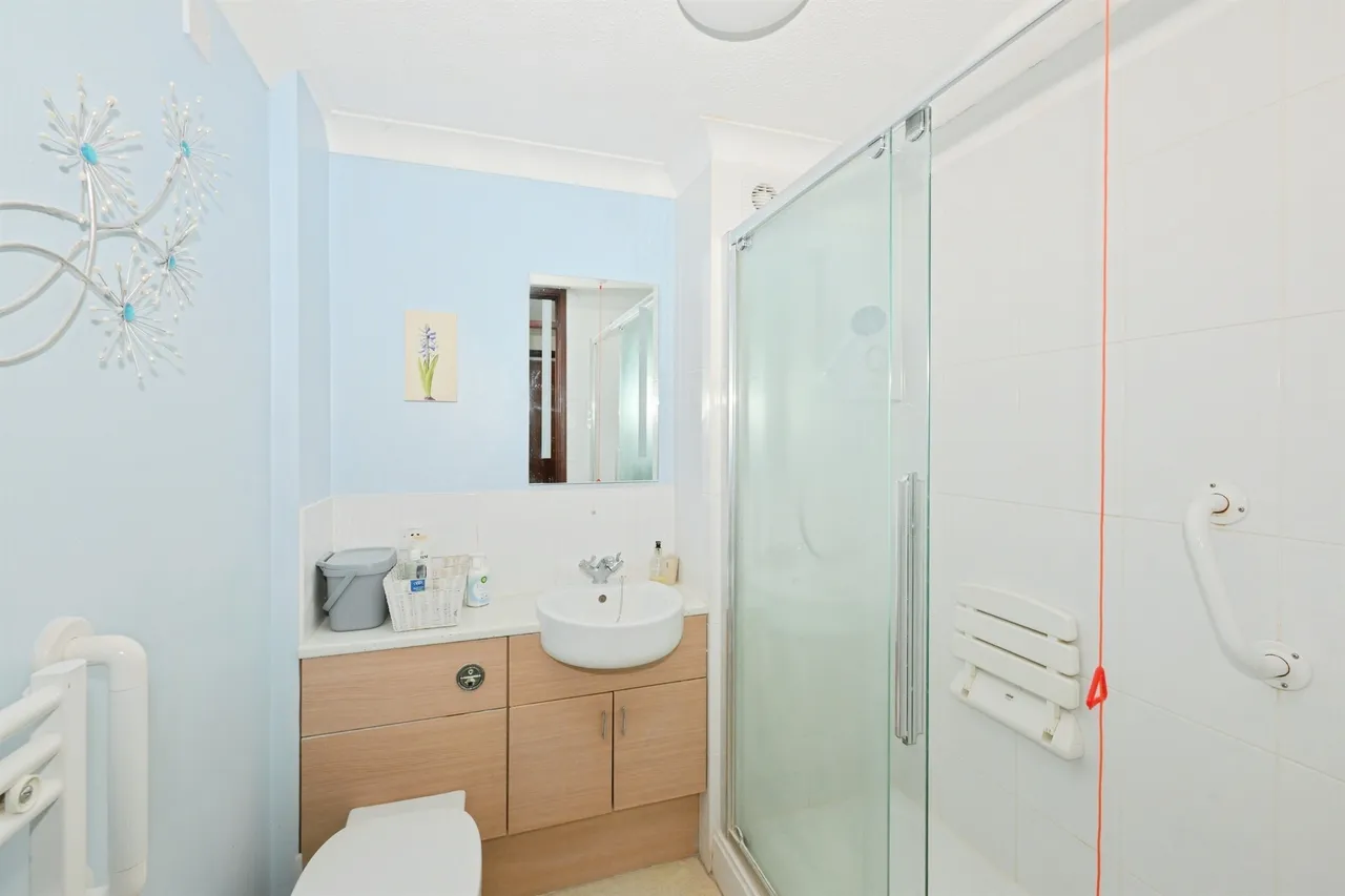 Farmadine House Saffron Walden, CB11, photo 10