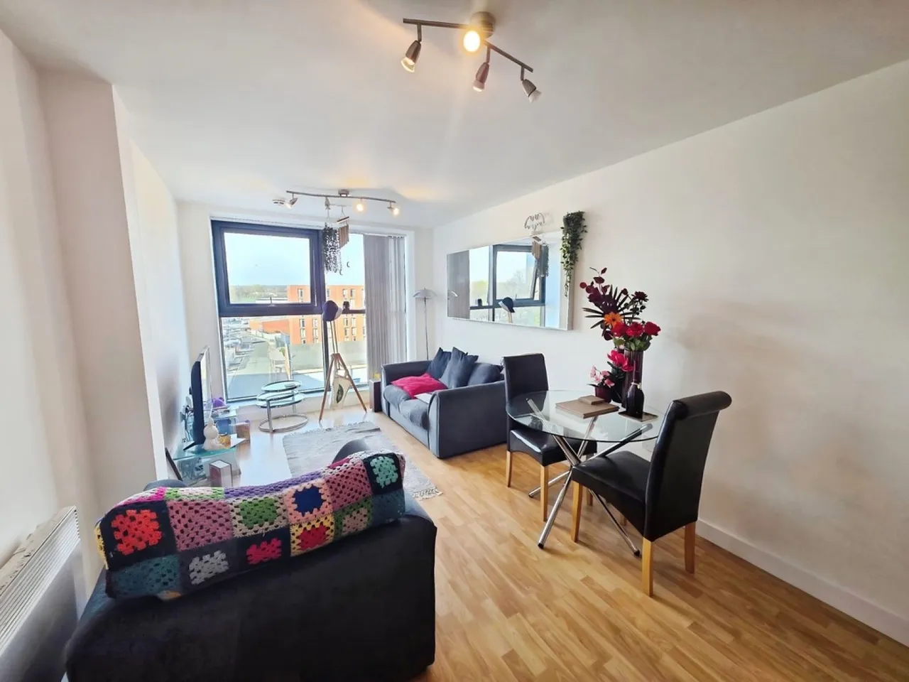 Skinner Lane, LS7, photo 6