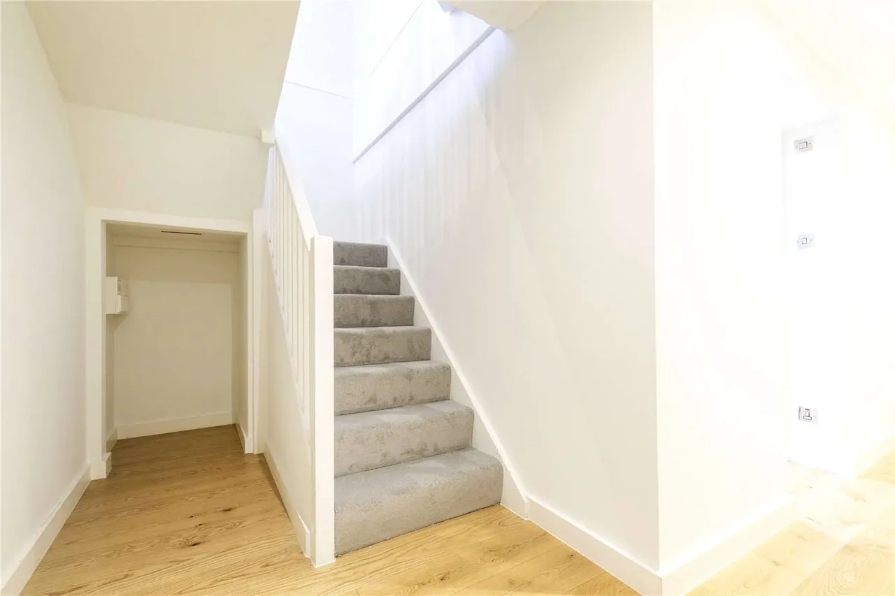 St. Peters Church Court, 40 Devonia Road, London, N1 8LJ, photo 10