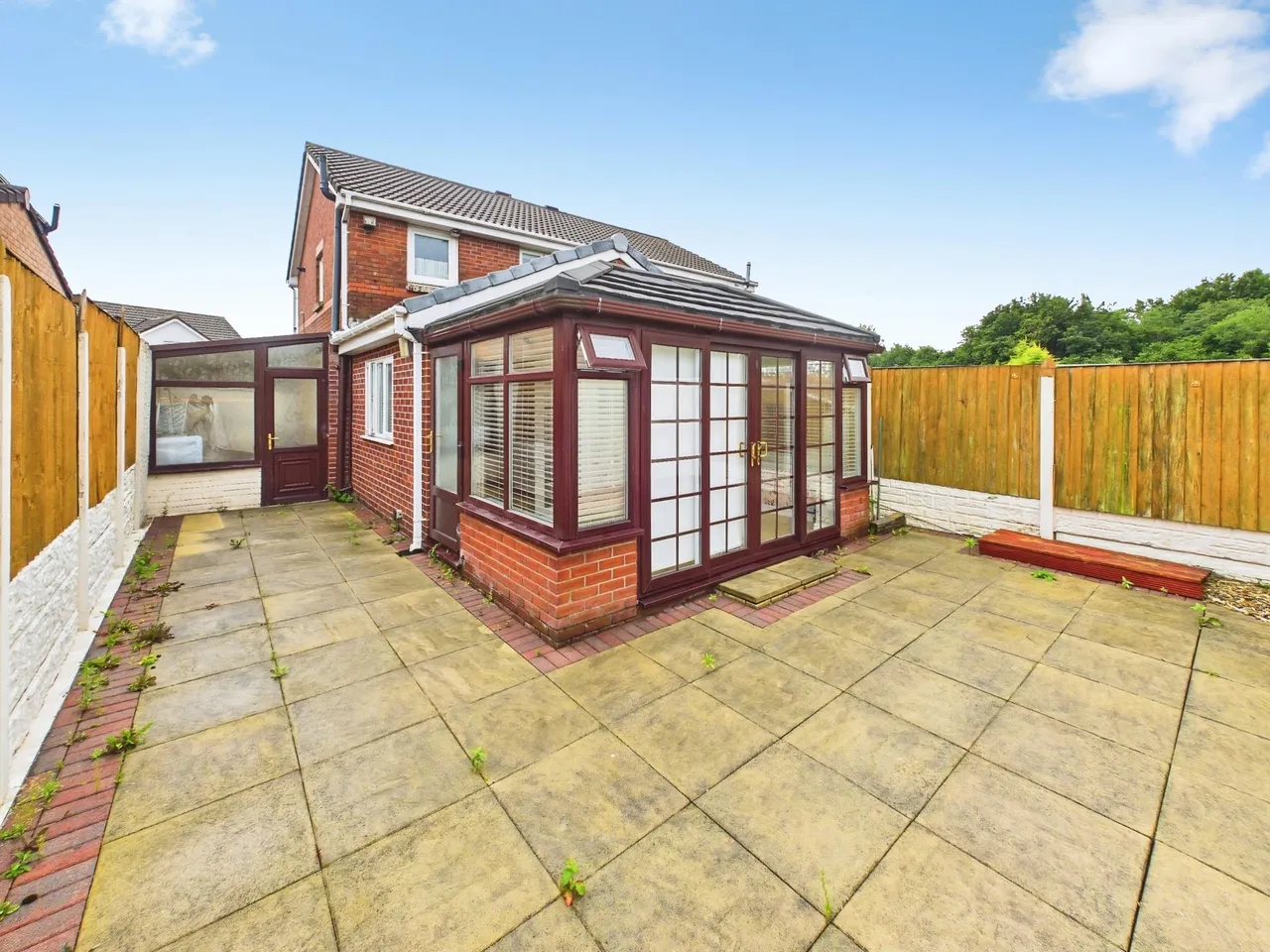 Grantham Crescent, Laffak, WA11, photo 17