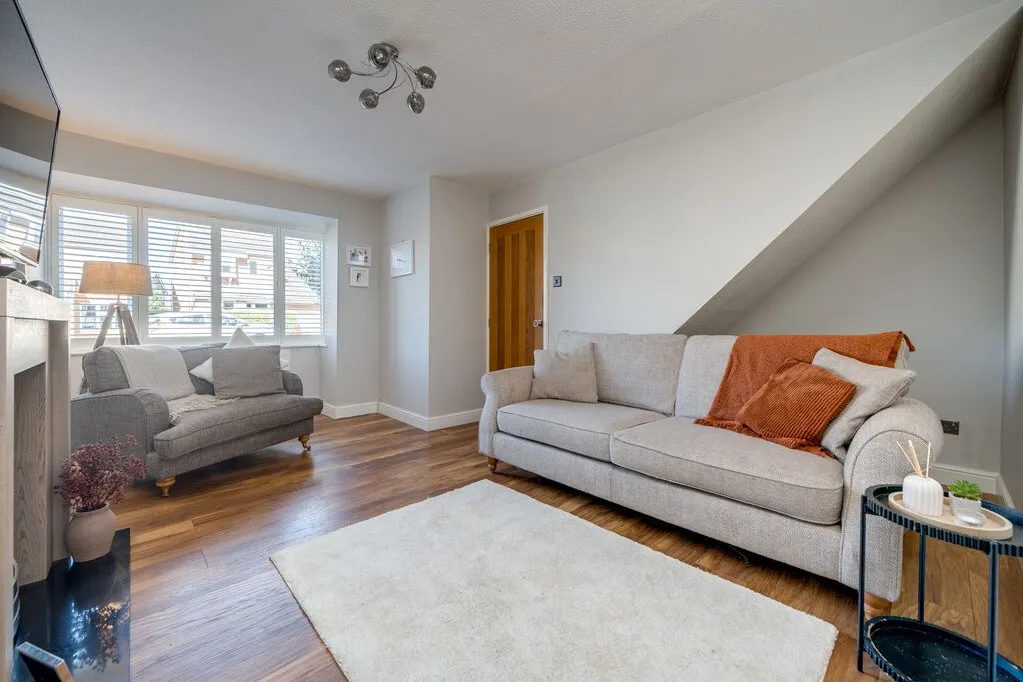 Foxglove Road, Birstall, WF17, photo 9