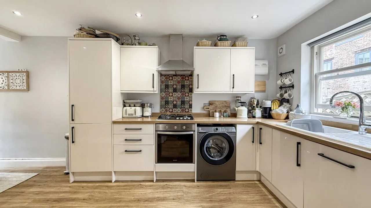 Church Street, Westbury, BA13, photo 3