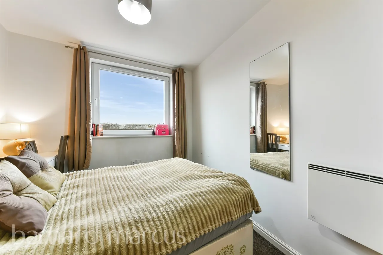 Wooldridge Close, Feltham, TW14, photo 9