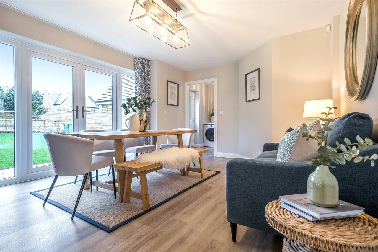 Plot 24 The Dyrham At Quarry Fold, Gloucestershire, Cromhall, GL12 8AJ, photo 4