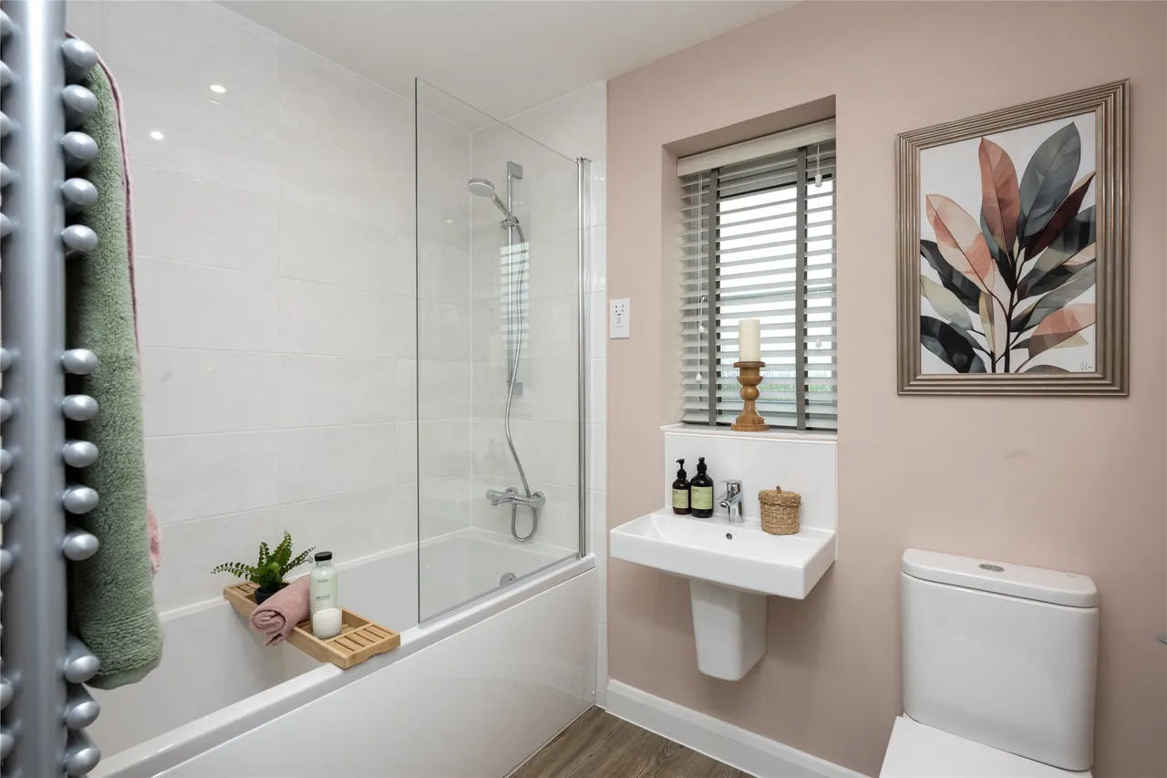 Plot 24 The Dyrham At Quarry Fold, Gloucestershire, Cromhall, GL12 8AJ, photo 11
