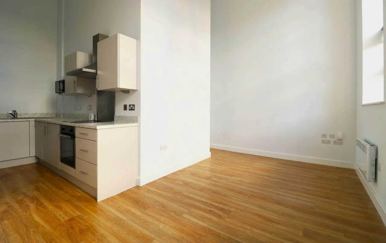 Block A, Victoria Riverside, LS10, photo 4