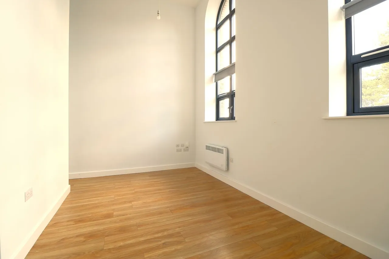Block A, Victoria Riverside, LS10, photo 8