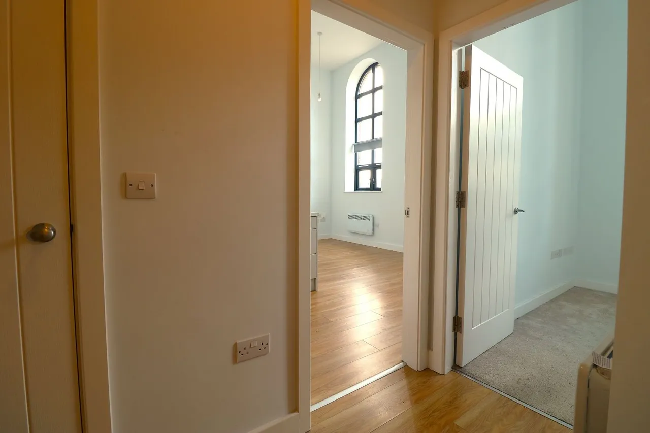 Block A, Victoria Riverside, LS10, photo 20
