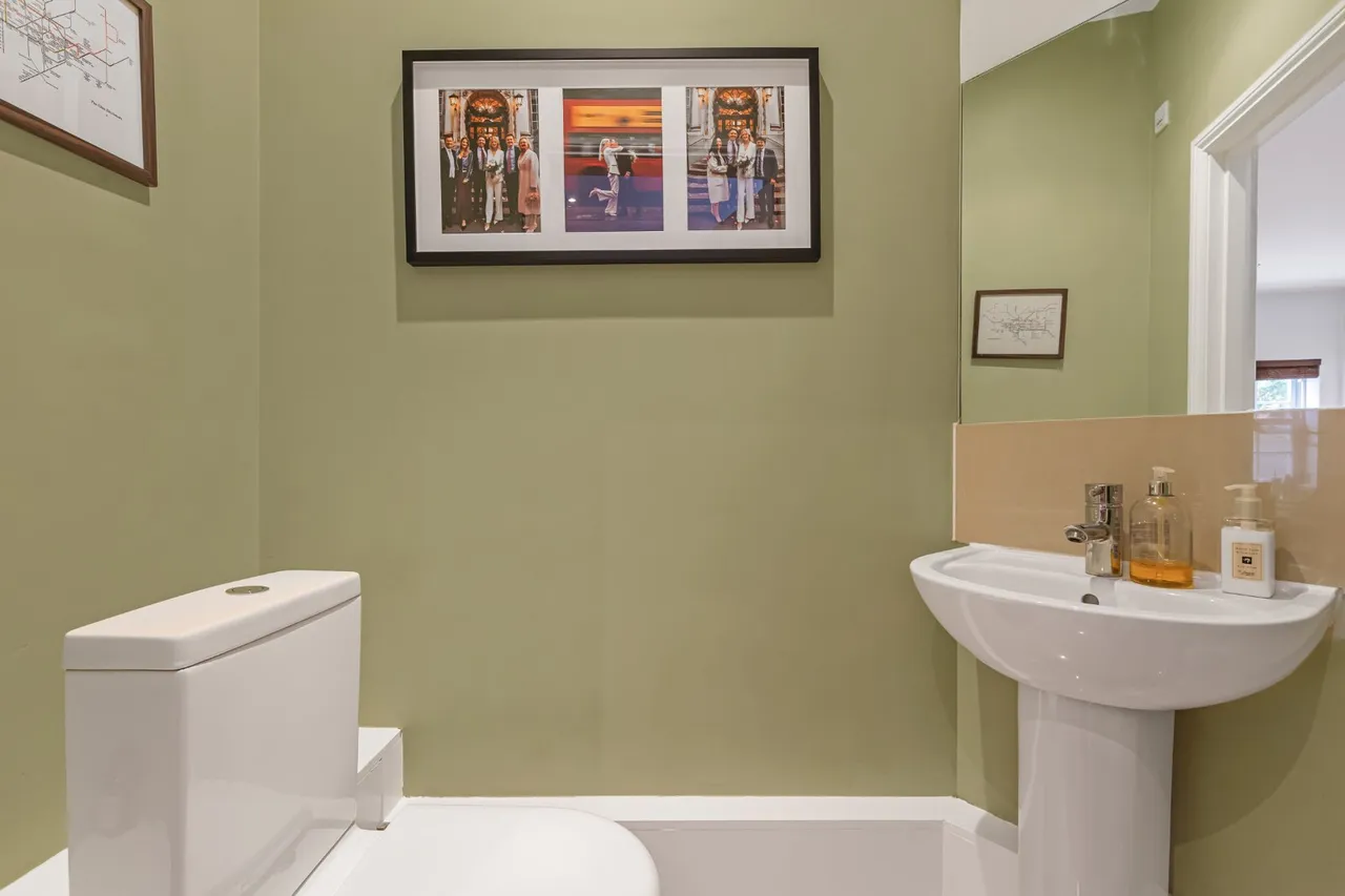 Crescent Lane, Clapham, London, SW4, photo 8