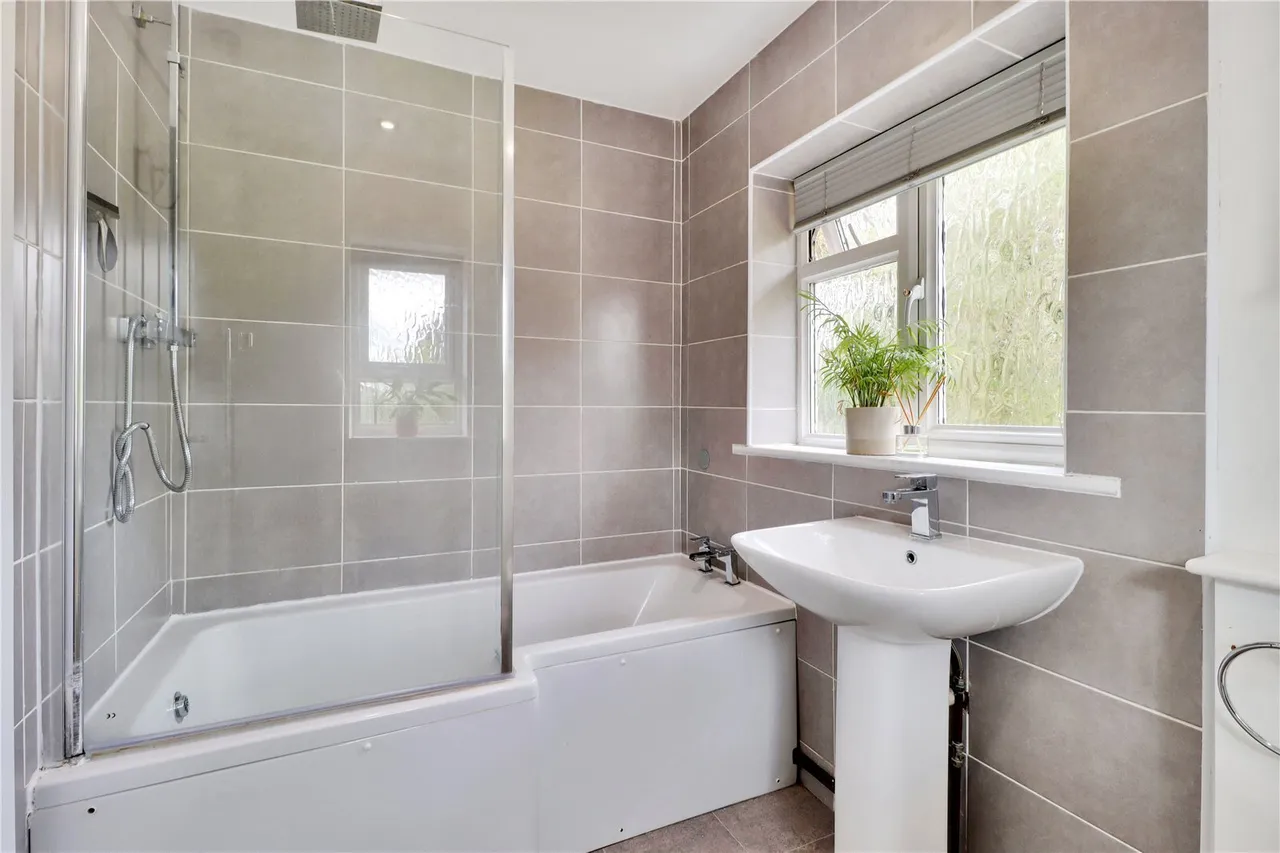 Great Elms, Hadlow, TN11, photo 11