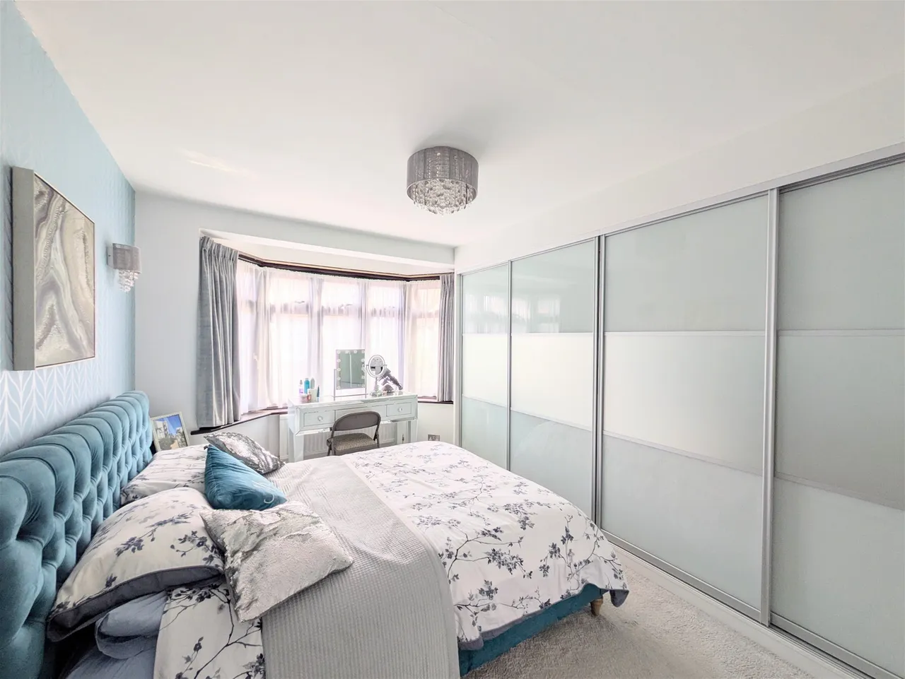 WOODLANDS AVENUE, Romford, Essex RM6 6EA, photo 11