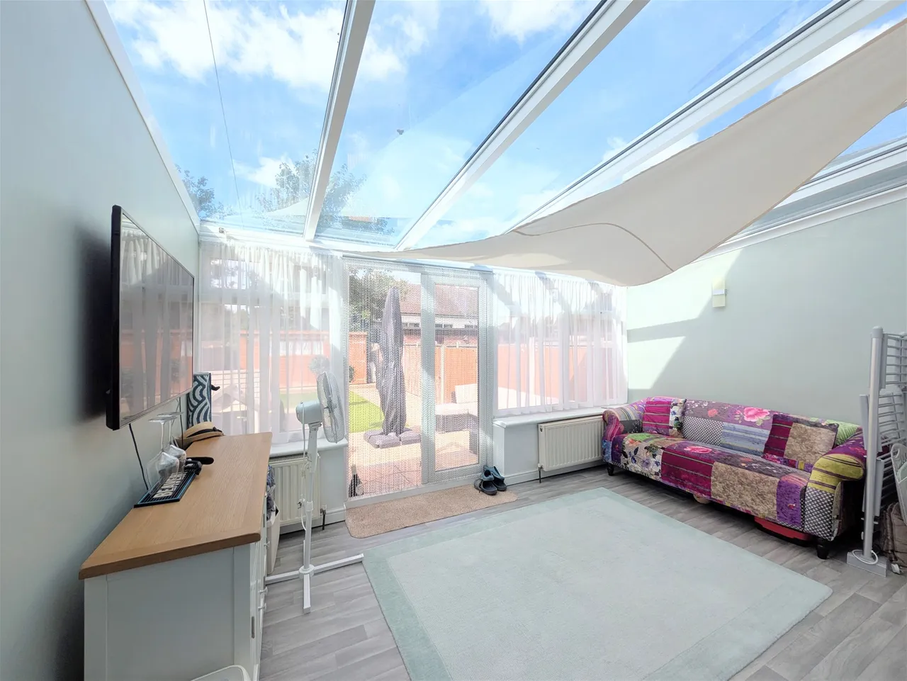 WOODLANDS AVENUE, Romford, Essex RM6 6EA, photo 8