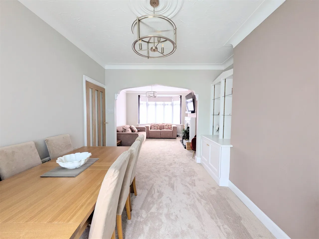 WOODLANDS AVENUE, Romford, Essex RM6 6EA, photo 5
