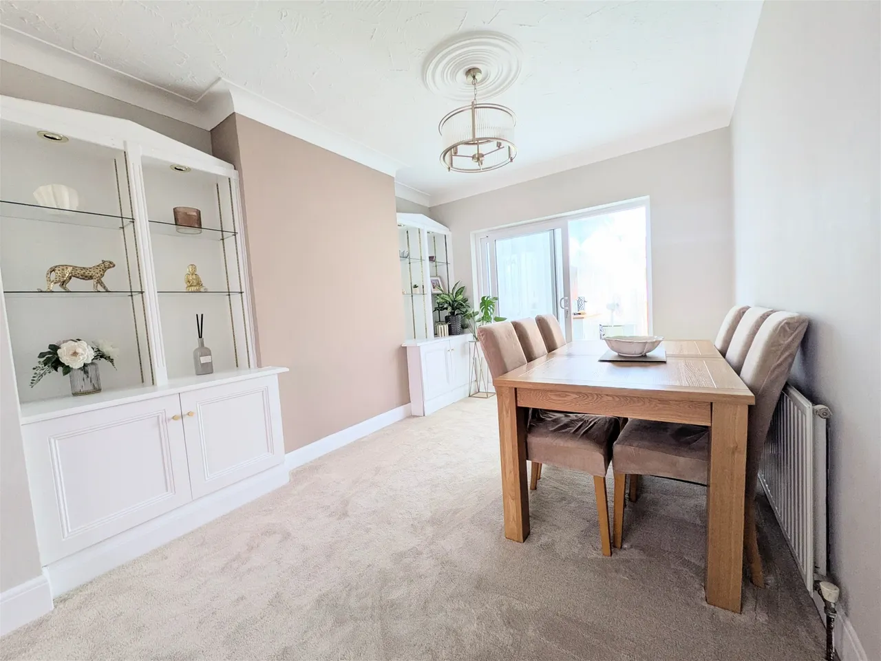 WOODLANDS AVENUE, Romford, Essex RM6 6EA, photo 4