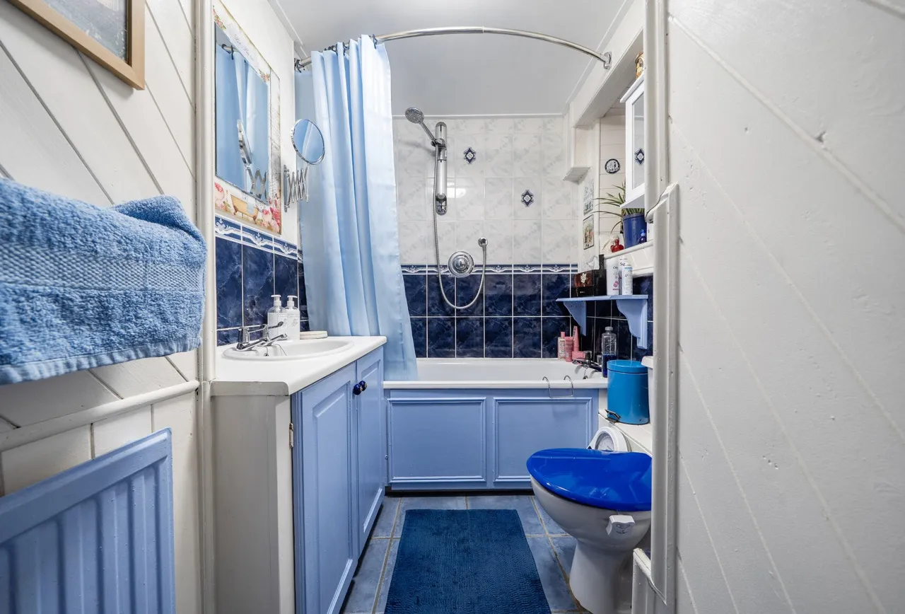 Carshalton Road, Mitcham, CR4 4HJ, photo 6