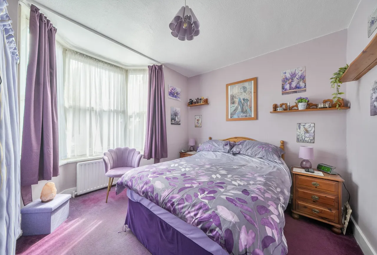 Carshalton Road, Mitcham, CR4 4HJ, photo 7