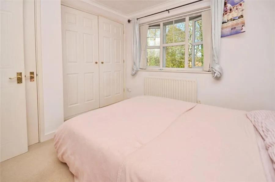 Friarscroft Way, Aylesbury, HP20, photo 7