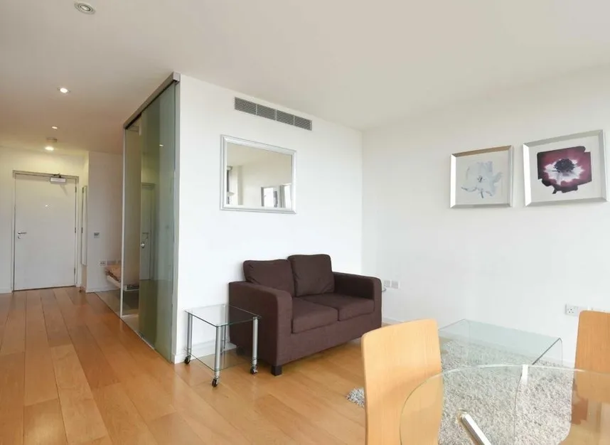 Fairmont Avenue, Canary Wharf, E14, photo 4