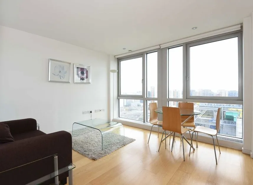 Fairmont Avenue, Canary Wharf, E14, photo 2