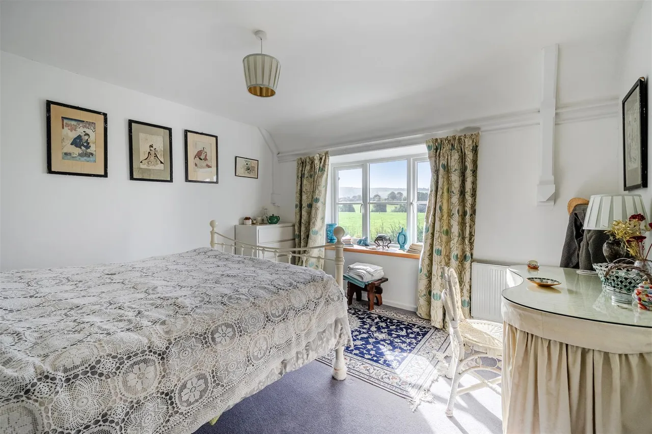 Theobalds Green, Calstone, SN11, photo 19