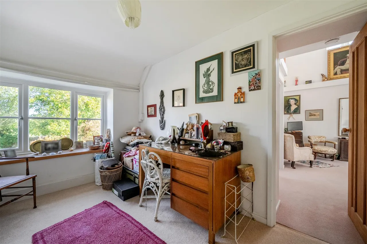 Theobalds Green, Calstone, SN11, photo 20