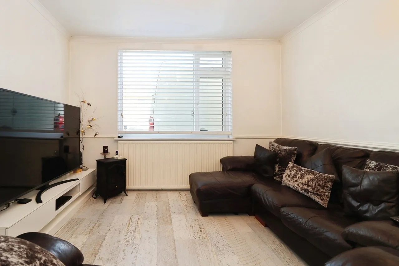 Pettigrove Gardens, Kingswood, Bristol, BS15, photo 8