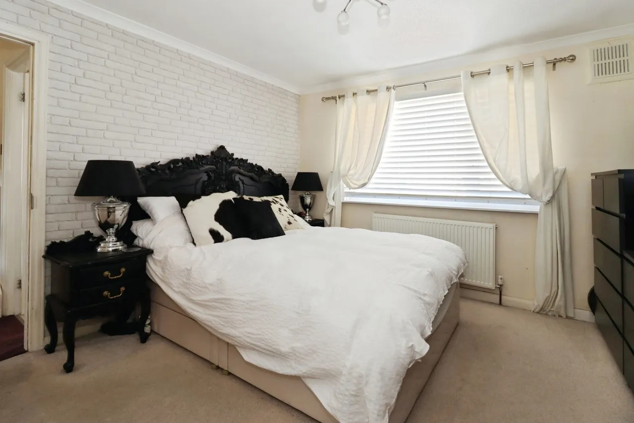 Pettigrove Gardens, Kingswood, Bristol, BS15, photo 12