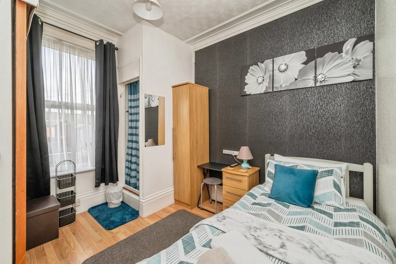 Victoria Road, Great Yarmouth, photo 11