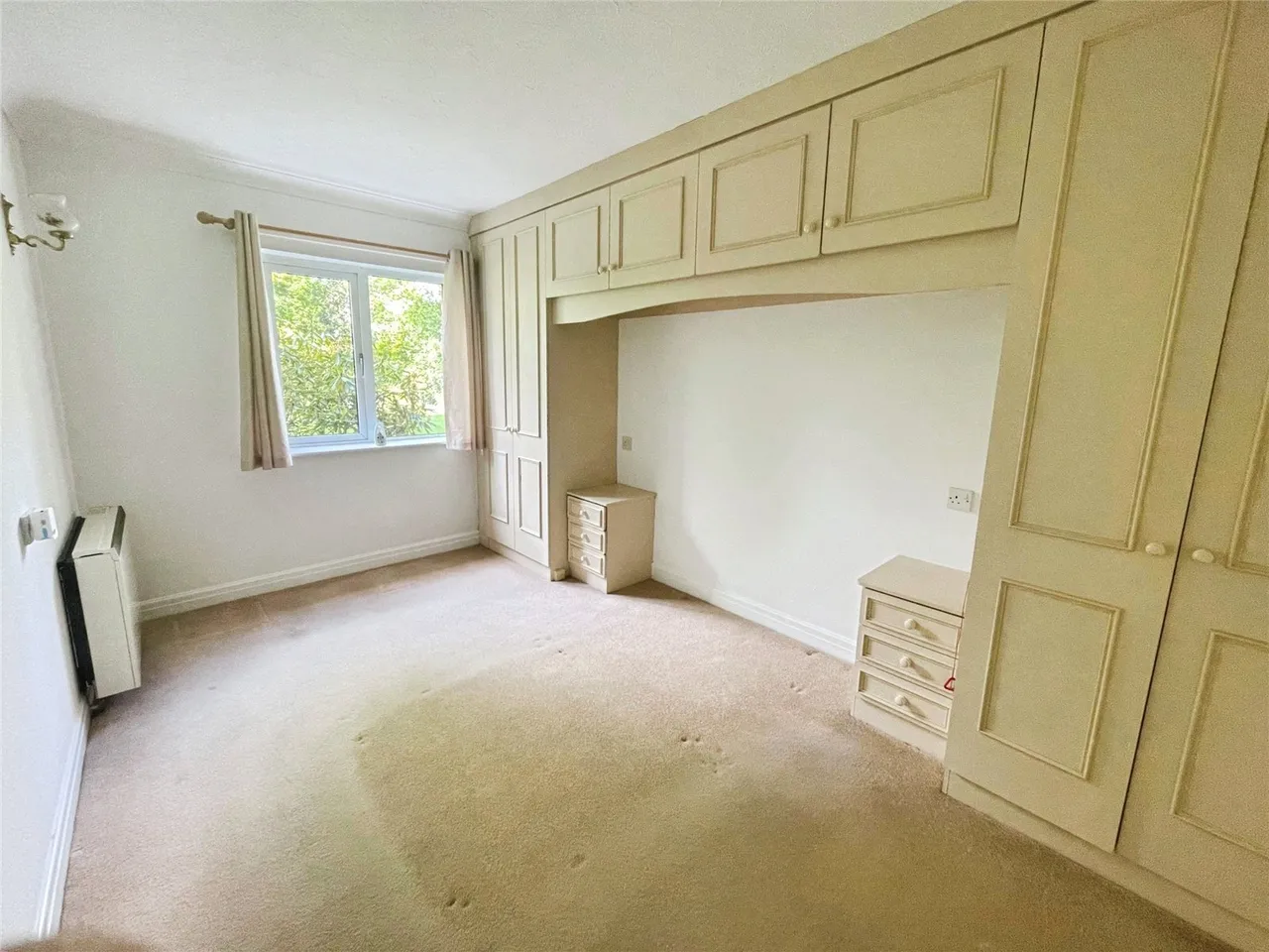 Grove Avenue, Wilmslow, Cheshire, SK9, photo 3