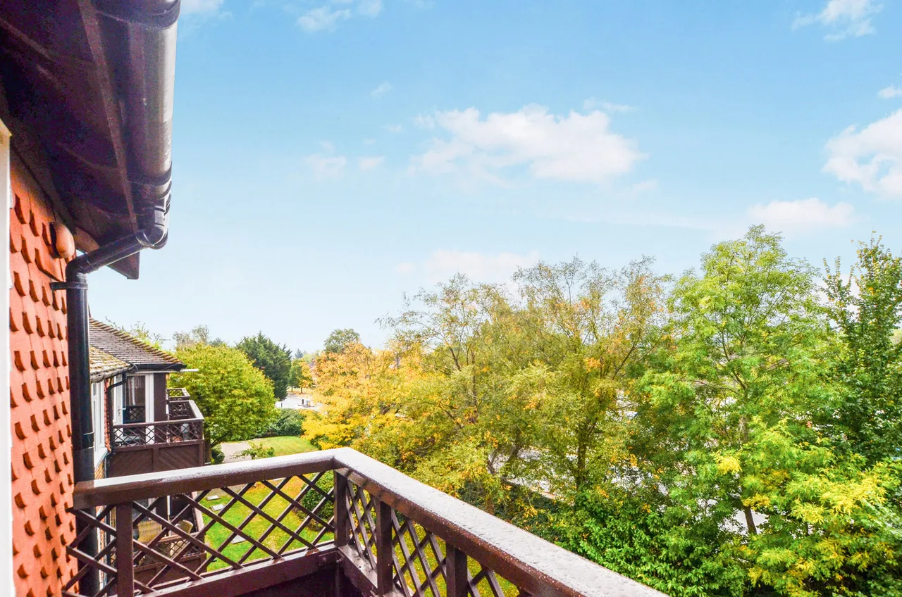 Marsh Lane, Stanmore Fees Apply, HA7, photo 15