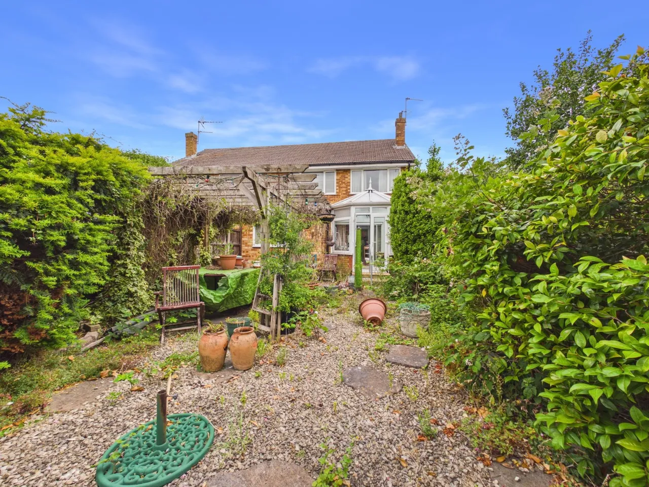 Ashford, Surrey, photo 10