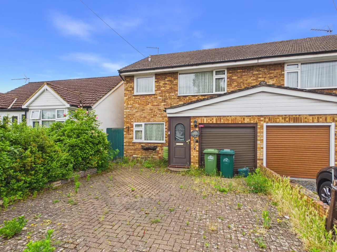 3 bed kingston road, ashford, surrey,tw15 for sale, Ashford, Surrey