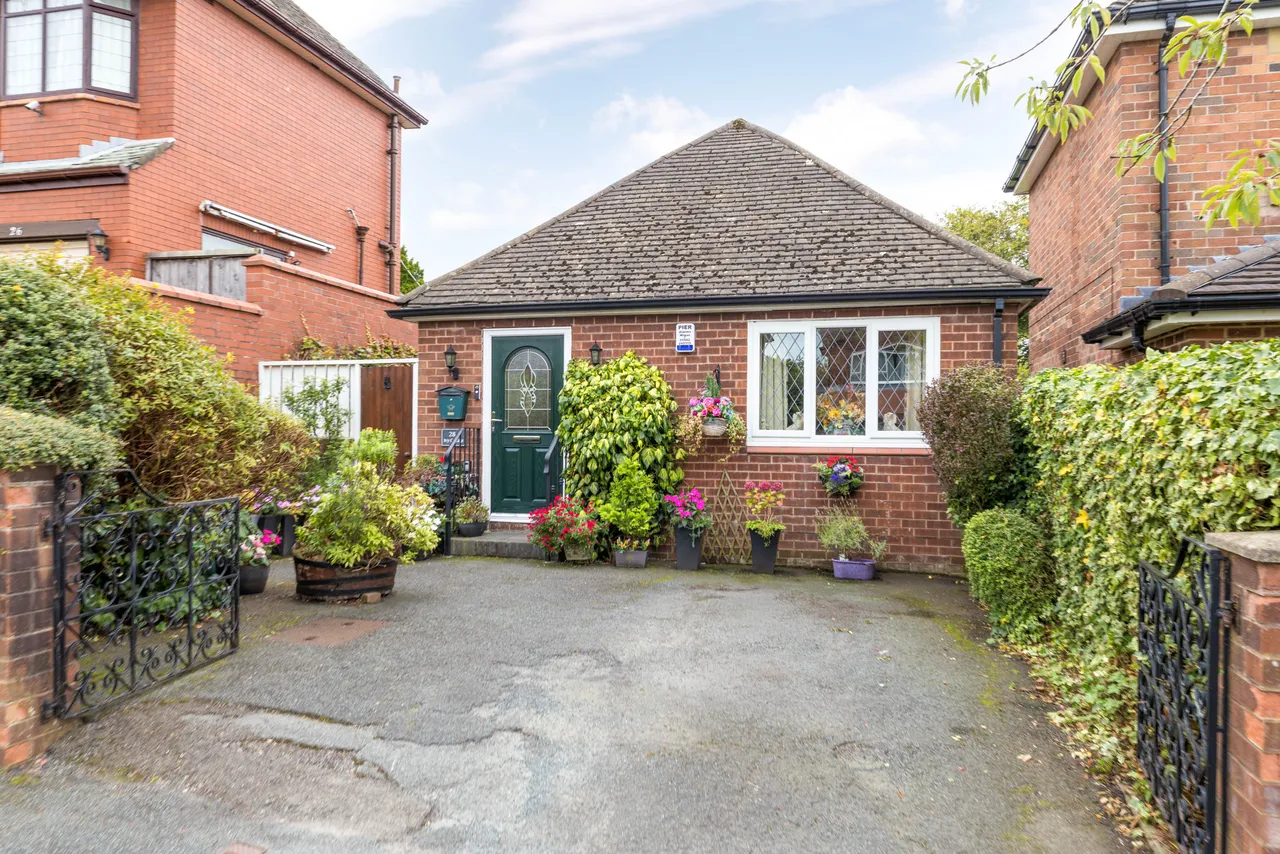 Sittingbourne Road, Whitley, WN1, photo 5