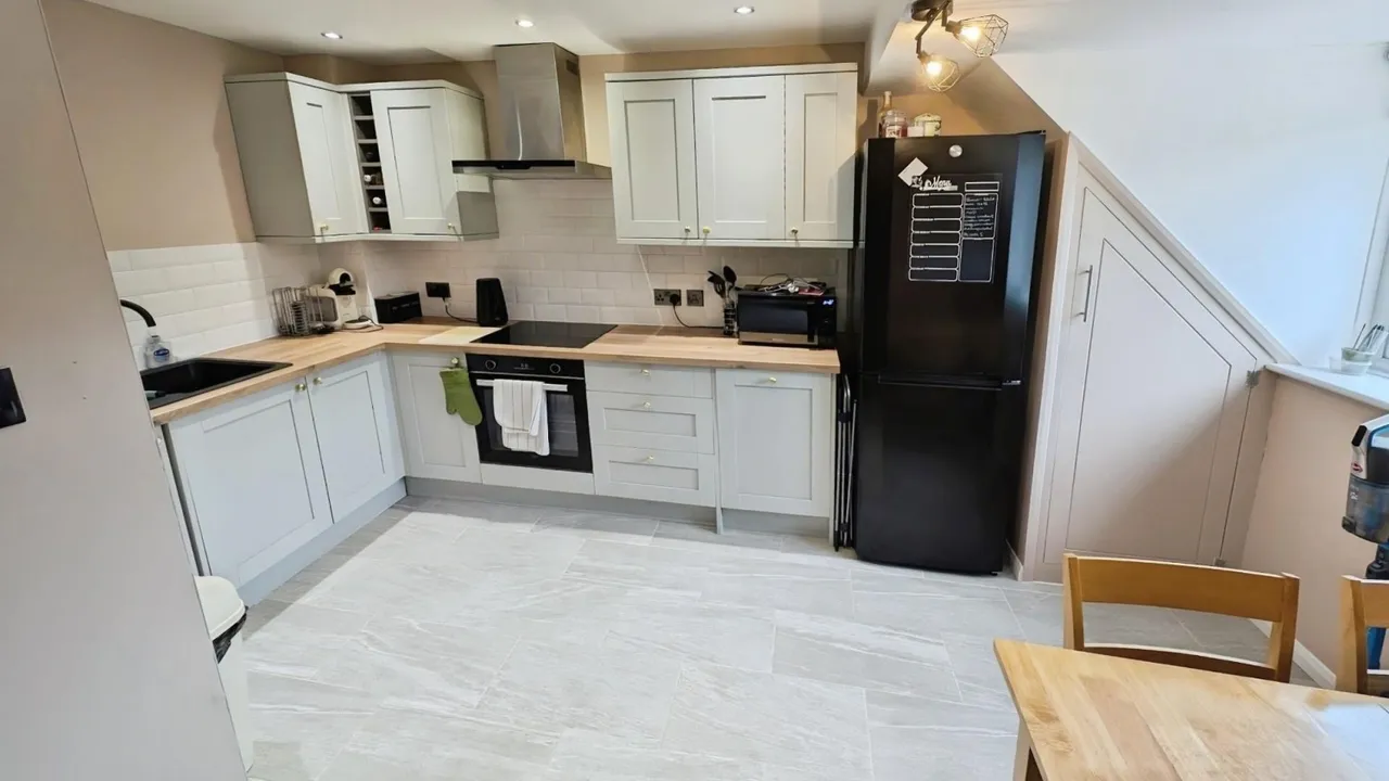 Hay Leaze, Yate, BS37, photo 2